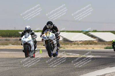 media/Aug-03-2025-TrackDaz (Sun) [[bf4a71acf9]]/B Group/1220pm (Wheelie Bump)/